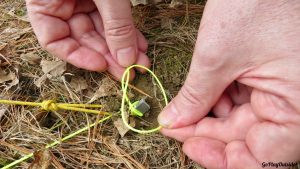 Frosty Makes a Half Hitch Knot